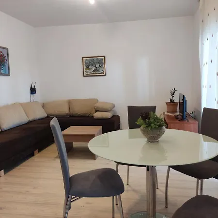 House For 20 People With Pool And Jacuzzi Next To The Beach Villa *